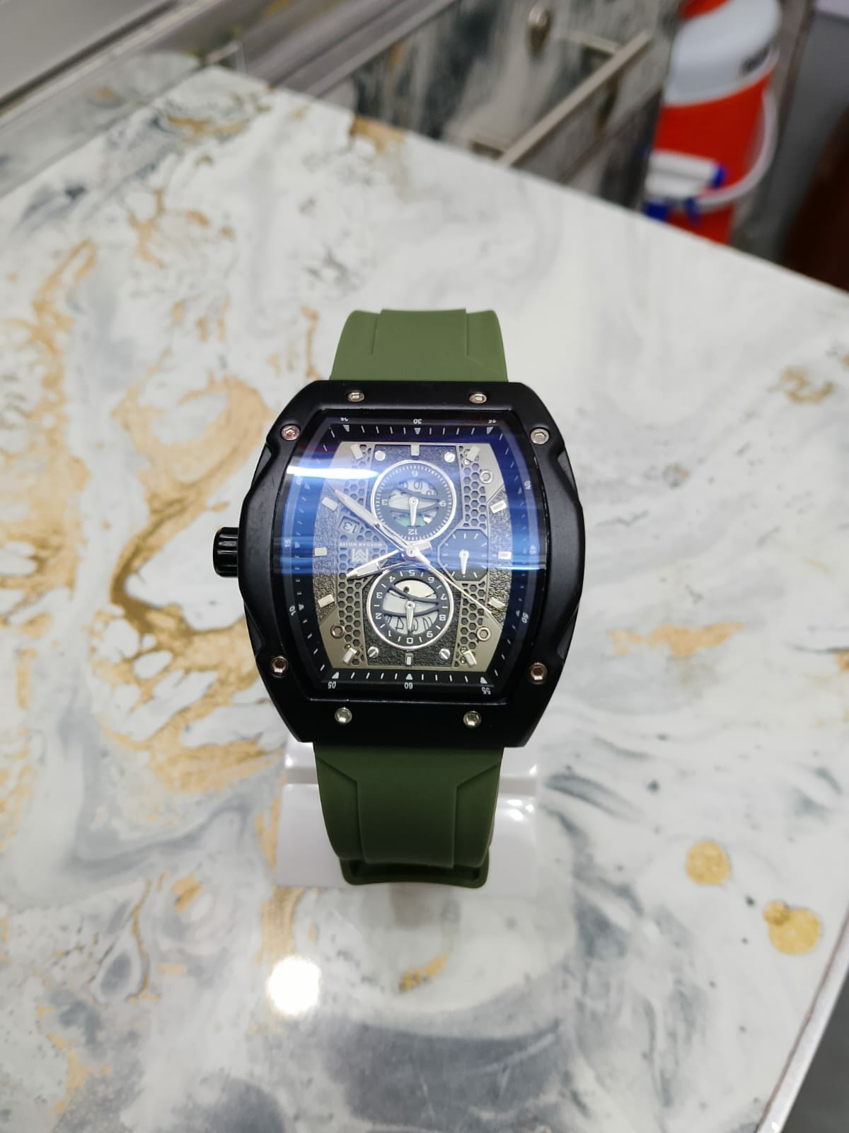 Men's Premium Analog Watch with Silicone Strap – Olive Green & Full Black