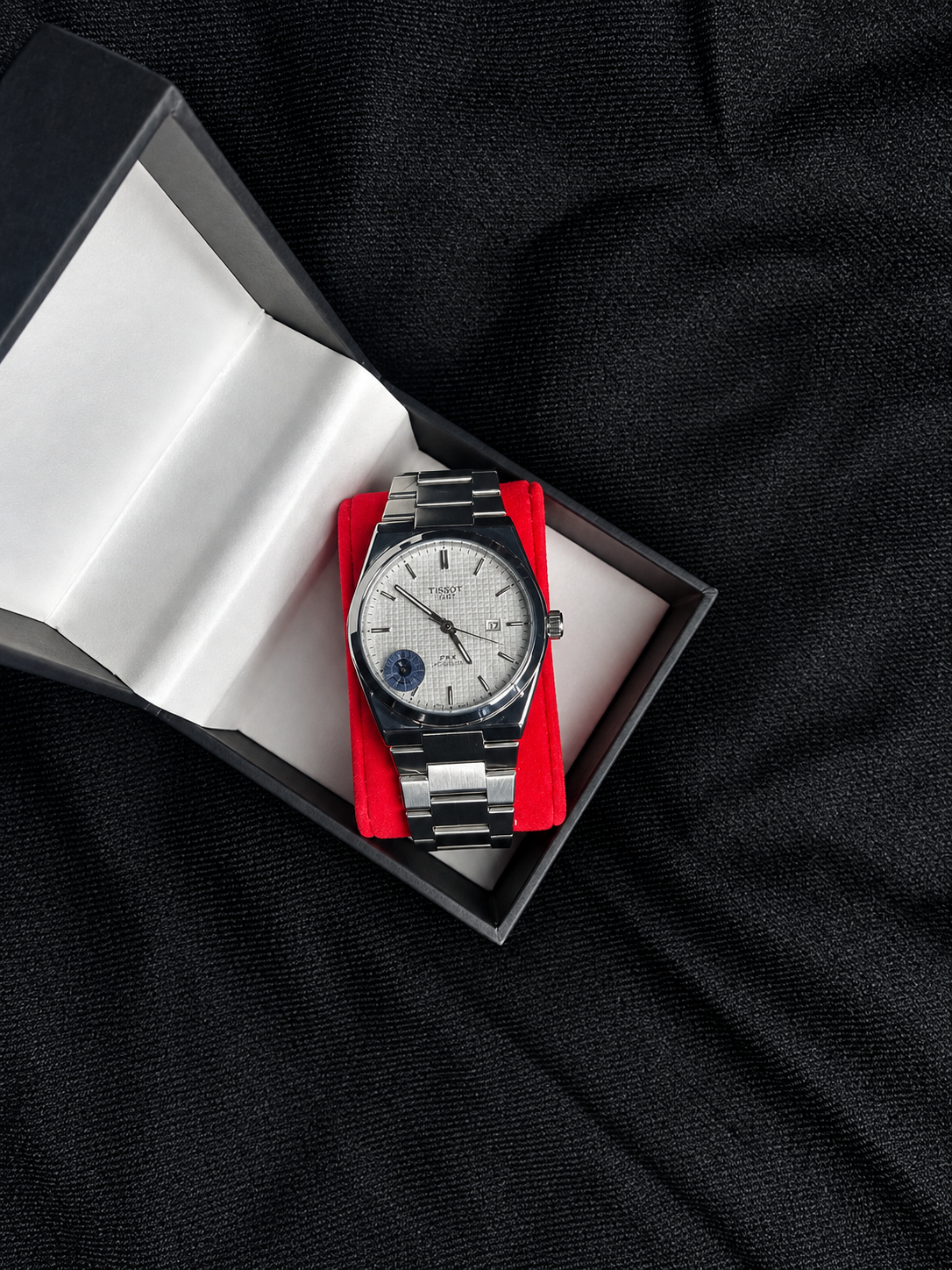 Men’s Luxury Stainless Steel Watch – Blue, Black & White Dial | Stylish Premium Wrist Watch